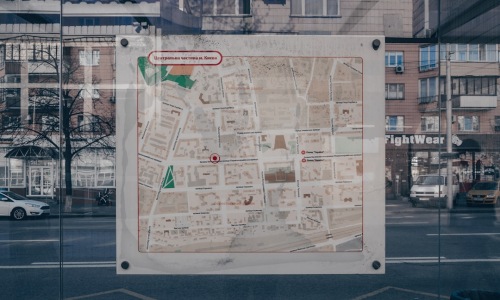Map of Edgewater neighborhoods, highlighting Broadway corridor, Old River Road, and North Lake Shore Drive with icons marking 2024-2025 apartment openings - Edgewater new apartments