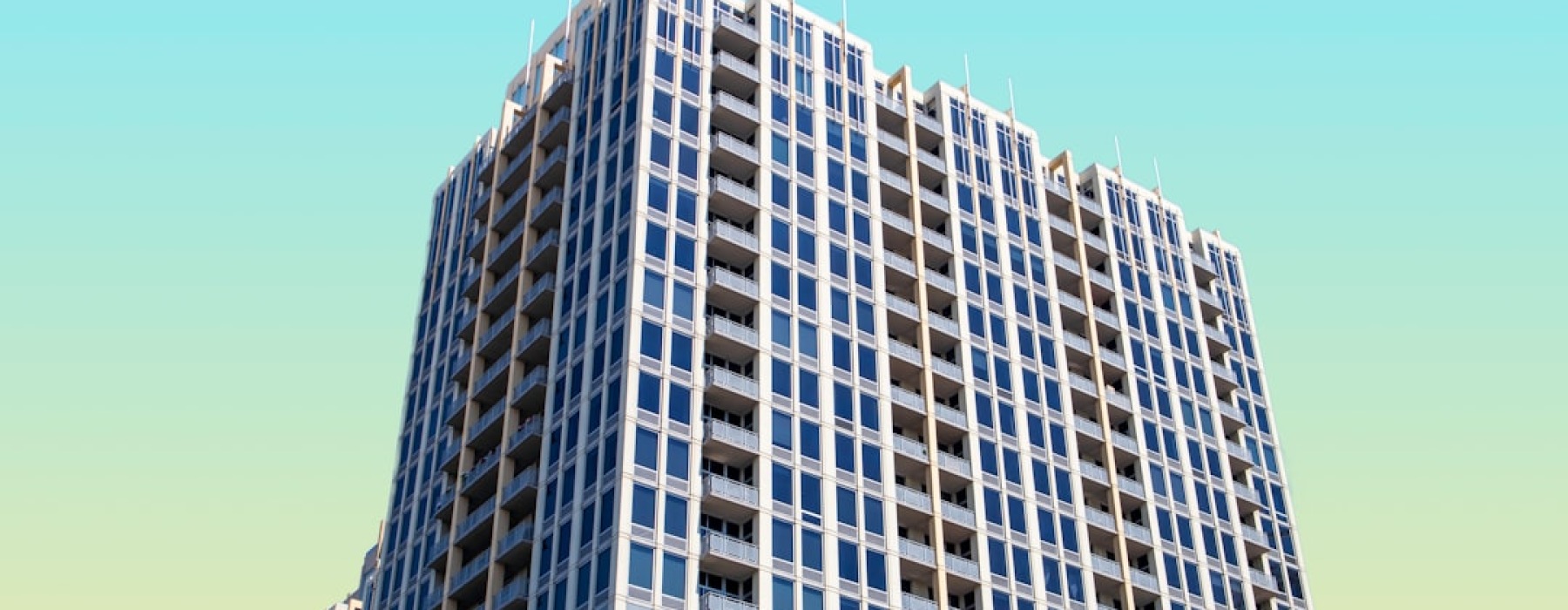 Chicago apartment building - move in specials Chicago