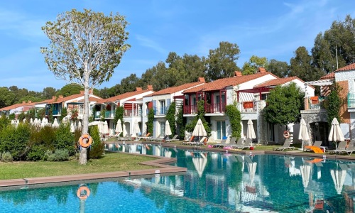 luxury community amenities